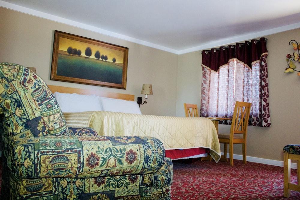 Motel Cascade 4*